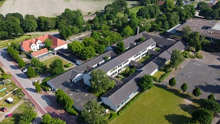 Luftbild Schule an der Eelerbäke © Gemeinde Ganderkesee